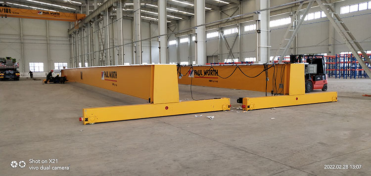 single girder crane